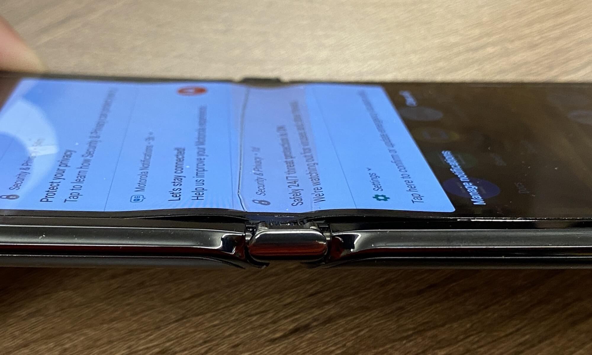 Motorola RAZR (2019)